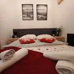 Mala Gorczanska Villa